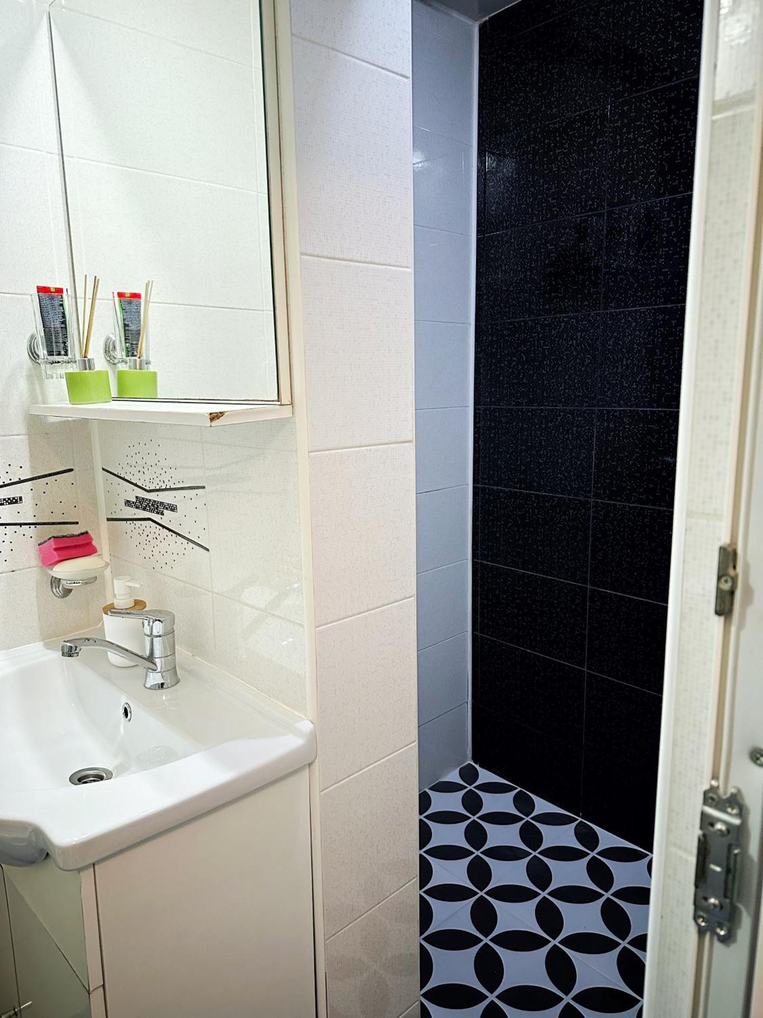 Garsoniera Aleea Trandafirilor Apartman Herkulesfürdő Kültér fotó